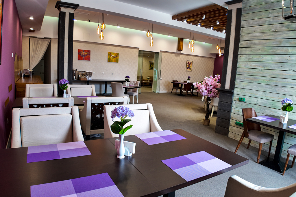 dave hotels restaurant self service hotel yerevan city armenia رستوران سلف سرویس هتل دیو ایروان ارمنستان